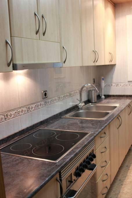 Apartament  Sabadell Zewnętrze zdjęcie