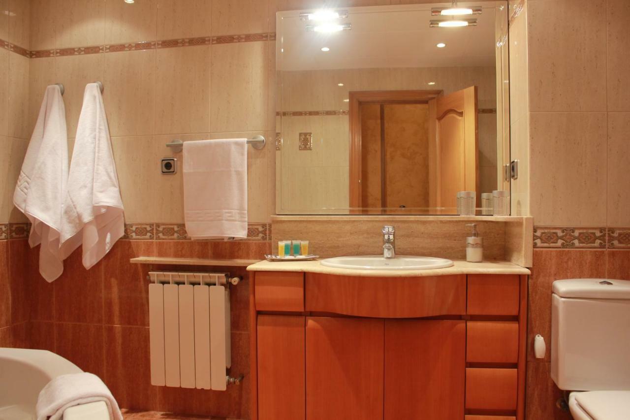 Apartament  Sabadell Zewnętrze zdjęcie